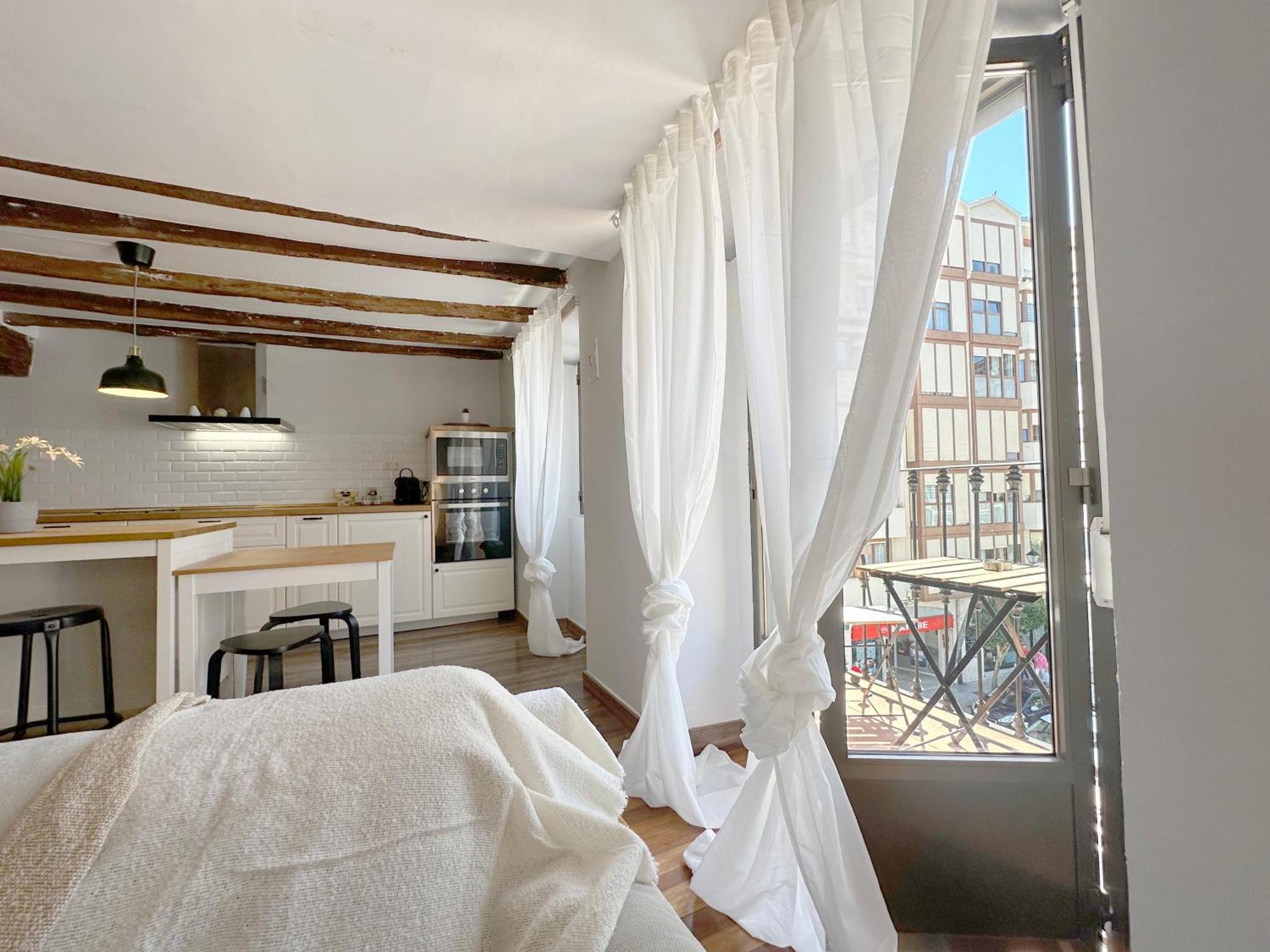 Apartmán Apartamento De Diseno Junto Al Puerto De Castro Urdiales Exteriér fotografie